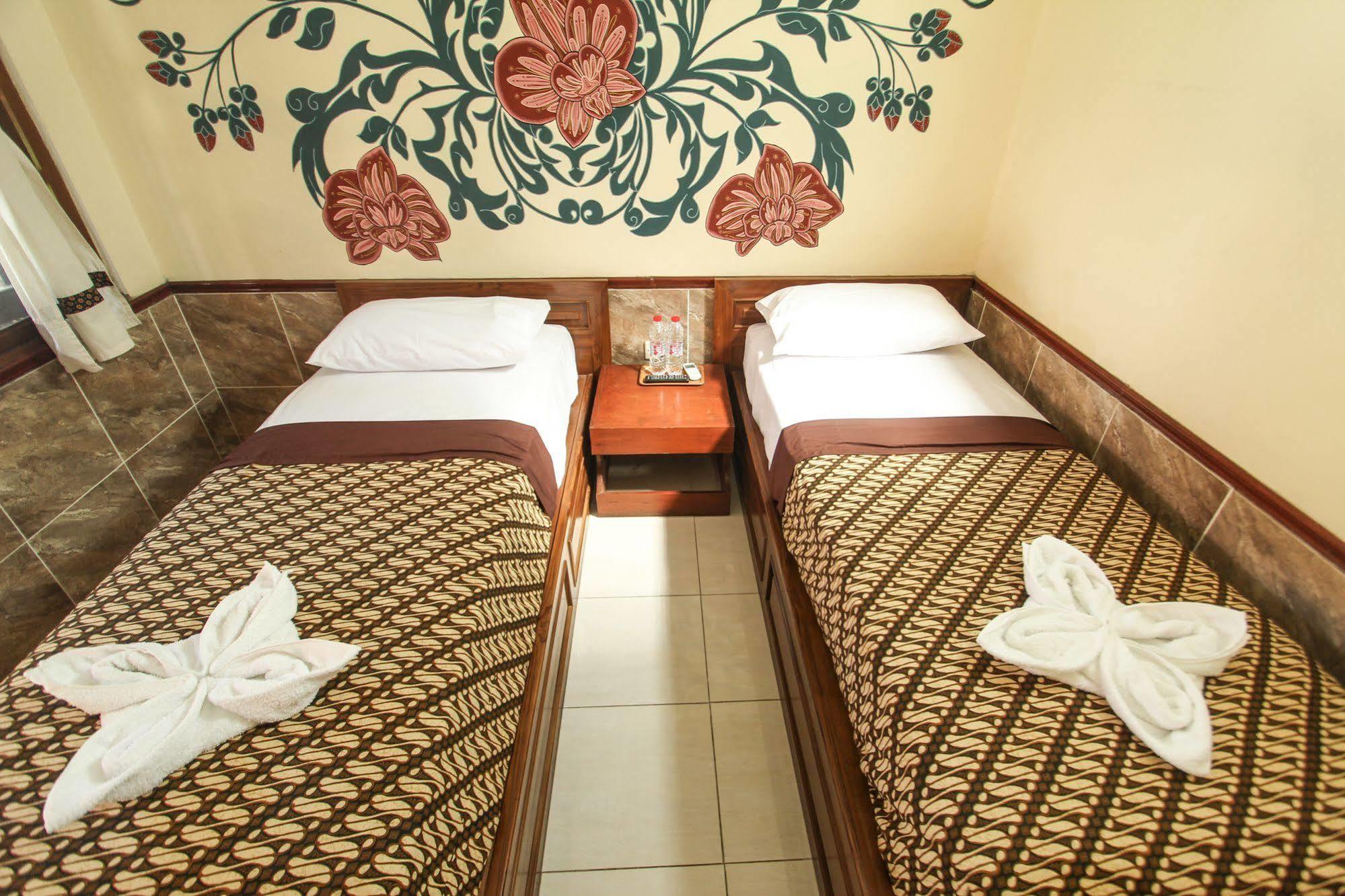 Delta Homestay Yogyakarta Esterno foto